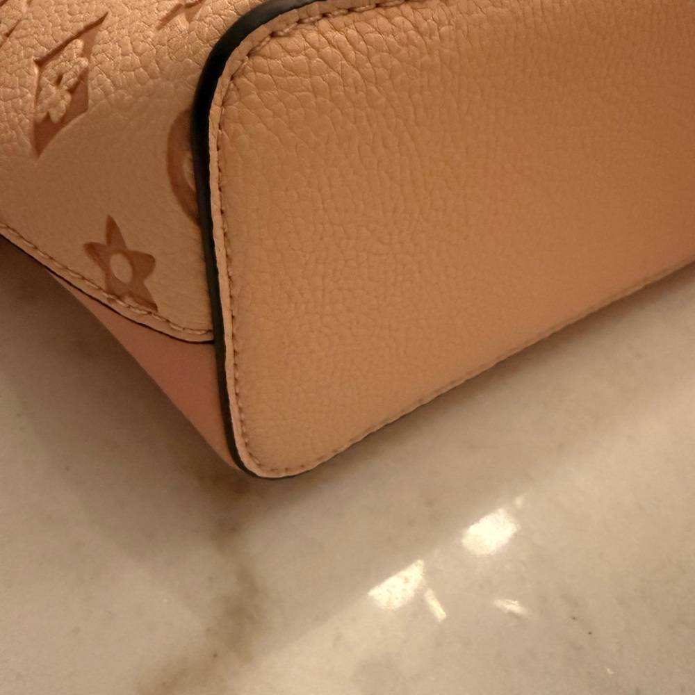 Fashion Stylish Pink Tote Bag with Wallet - Picture 8 of 13